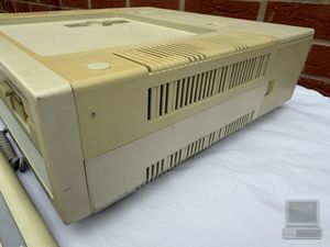 Amstrad PC1640, photograph 5 of 10