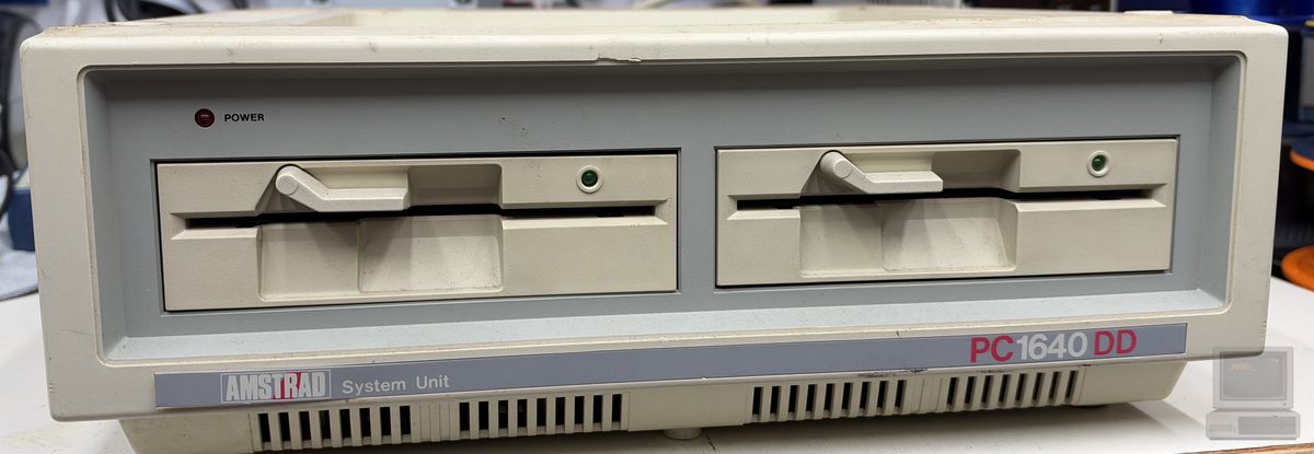 Amstrad PC1640, photograph 1 of 4
