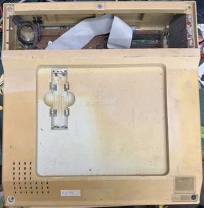 Amstrad PC2086, photograph 2 of 2