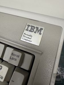 IBM Portable PC 5155, photograph 4 of 4