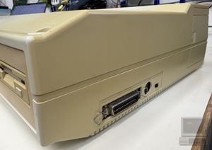 Amstrad PC2086, photograph 10 of 16