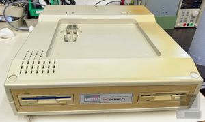Amstrad PC2086, photograph 6 of 16